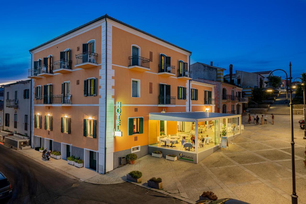 Hotel Marinaro Санта-Тереза-Галлура Экстерьер фото