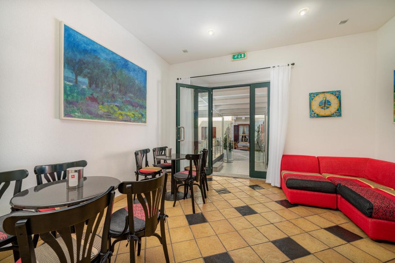 Hotel Marinaro Санта-Тереза-Галлура Экстерьер фото