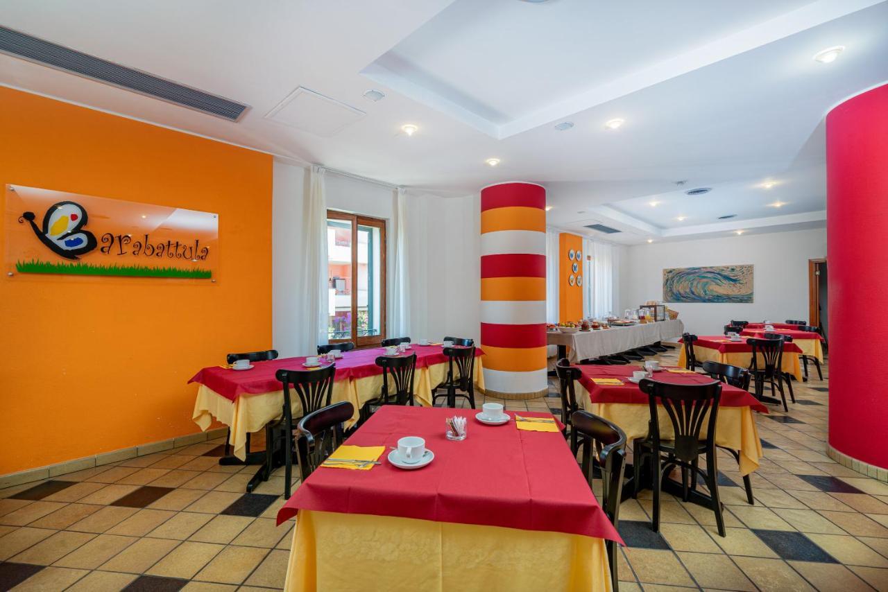 Hotel Marinaro Санта-Тереза-Галлура Экстерьер фото