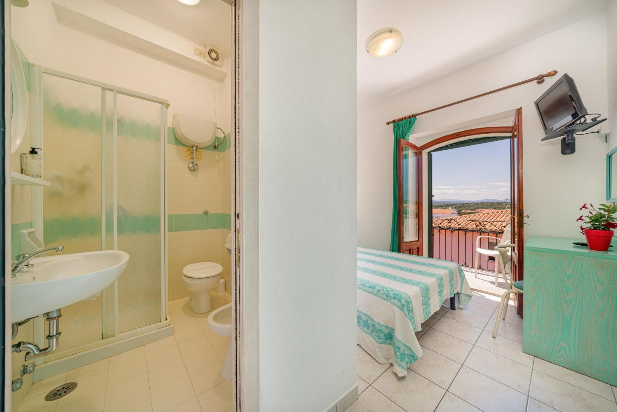 Hotel Marinaro Санта-Тереза-Галлура Экстерьер фото